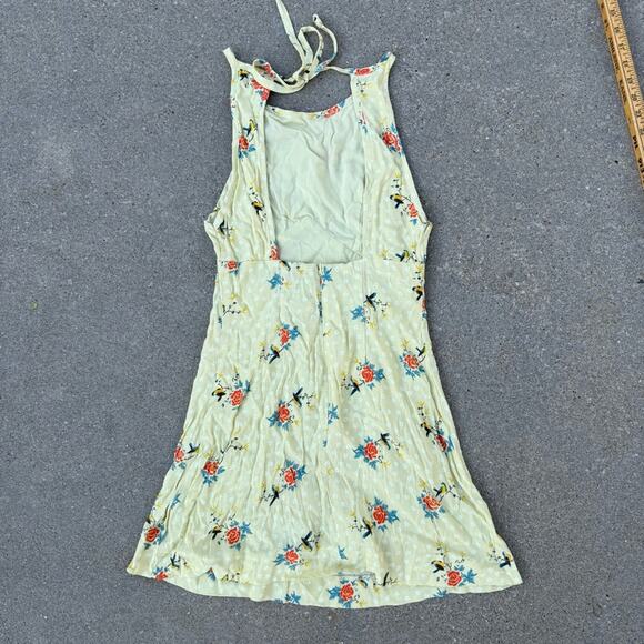 Urban Outfitters Mabel Floral Sleeveless High Neck Mini Dress Keyhole Back US 2 - Picture 4 of 10